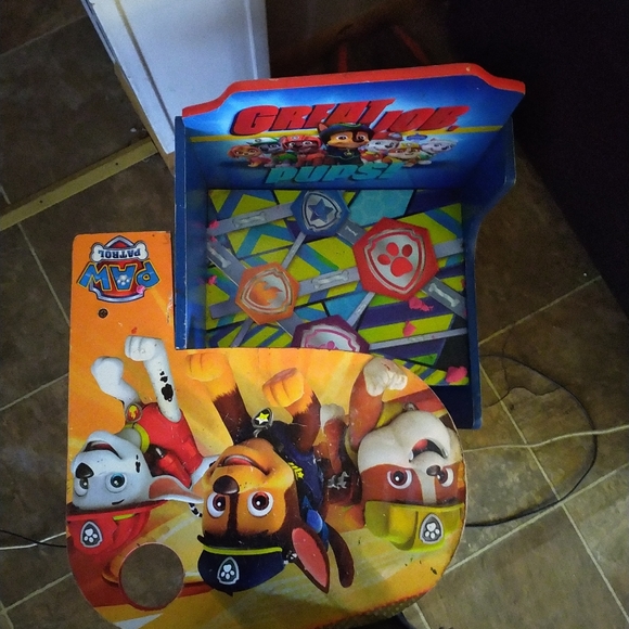 Paw patrol desk - Picture 2 of 2